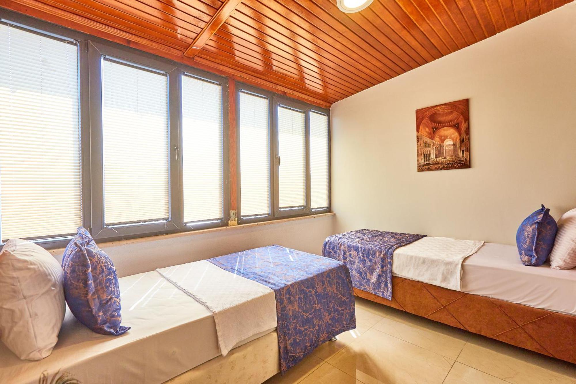 Ardey Hotel Istanbul Bagian luar foto