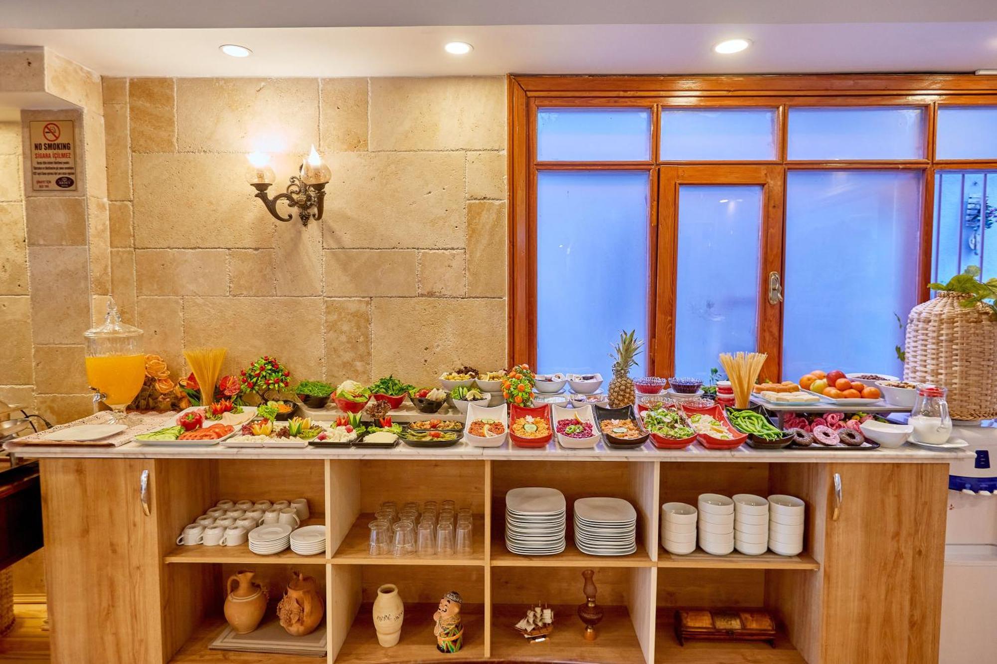 Ardey Hotel Istanbul Bagian luar foto