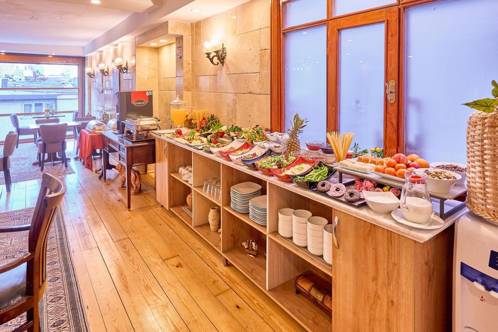 Ardey Hotel Istanbul Bagian luar foto